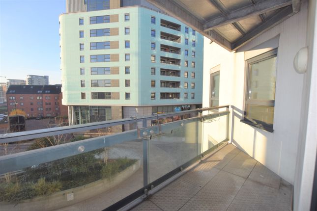 212, The Gateway South, Leeds photo 3