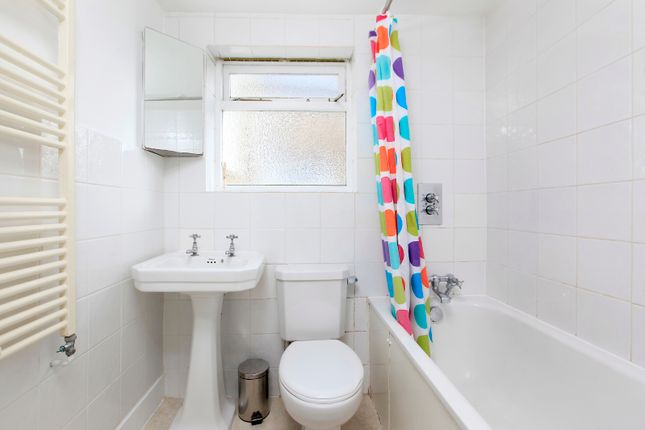 Terraced house to rent in Romberg Road, Tooting Bec, London