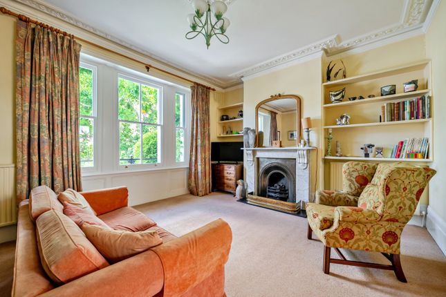 76, Charlwood Road, London photo 4