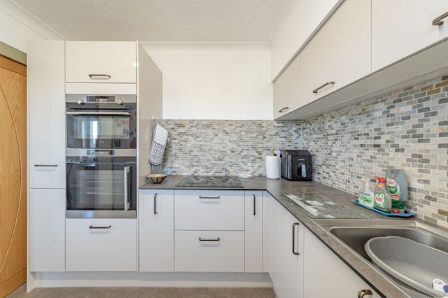 2/34 Goldenacre Terrace, Edinburgh photo 4