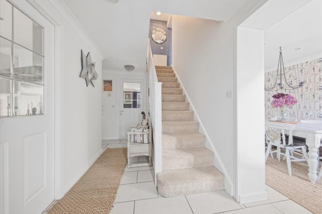 33, Barnes Way, Herne Bay photo 3