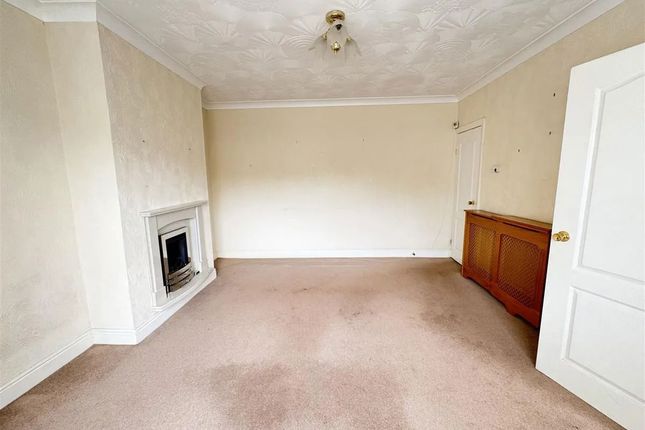 189, Leach Lane, St. Helens photo 2