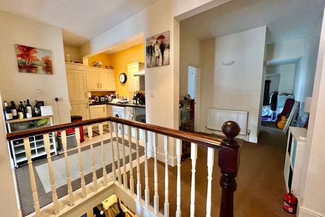 Flat 2, 92, Harlaxton Road, Grantham, Grantham photo 3