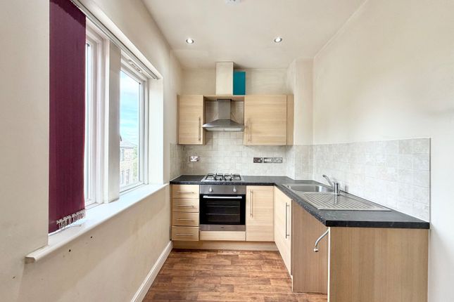 Apartment, 8, Towngate Fold, Holmfirth photo 3