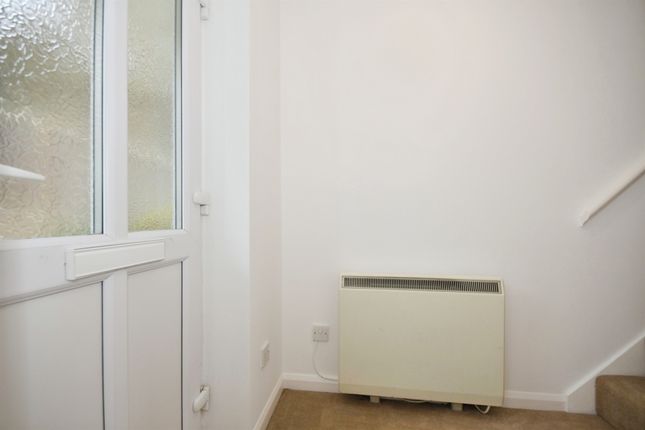 3, Broad Walk, MATLOCK photo 4