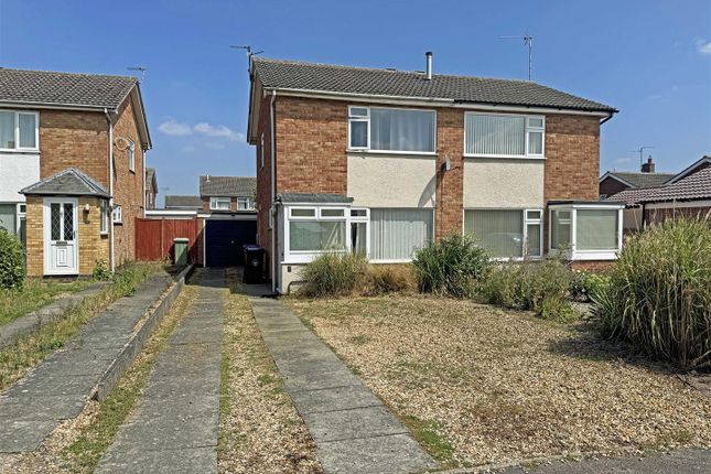 Troon Close, Stamford
