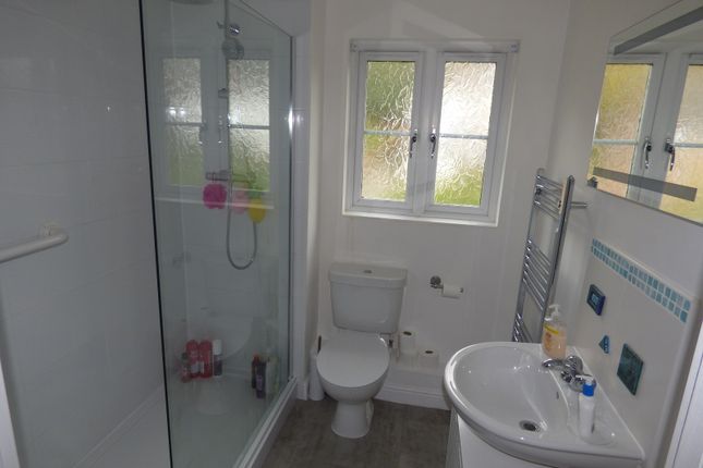 9, Geraint Jeremiah Close, Cwrt Penrhiwtyn photo 5