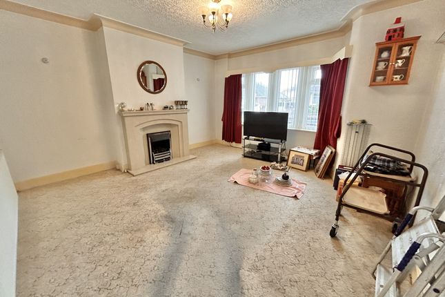 42, Woodridge Avenue, Norbreck photo 3
