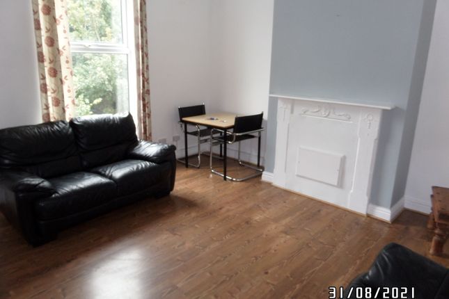 12, Carlyle Road, Birmingham photo 3