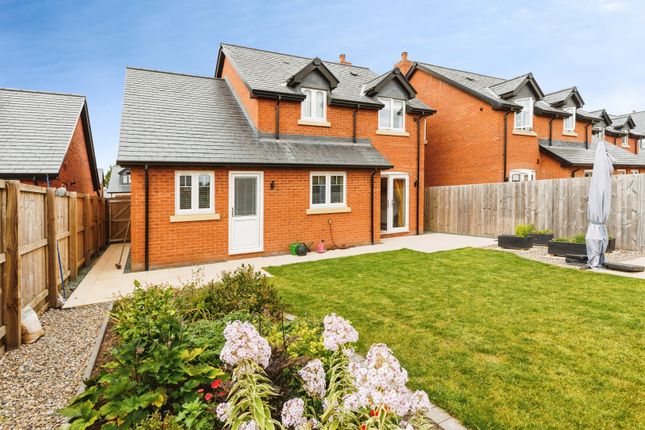 8, Molesworth Way, Oswestry photo 4