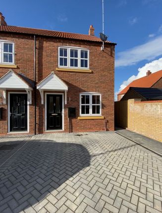 Thumbnail Semi-detached house to rent in Sanderson Drive, Hessle