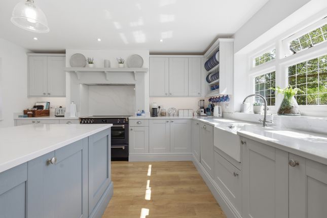 Rose Cottage,, King Street, Ongar photo 4