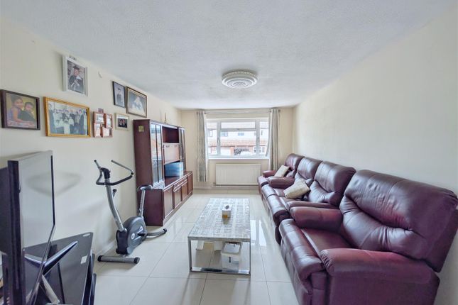 5, Nash Way, Coleford photo 3
