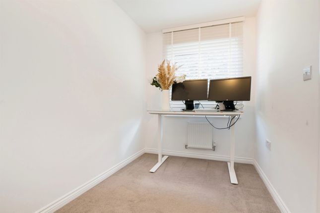 Town house for sale in Wilroy Gardens, Southampton
