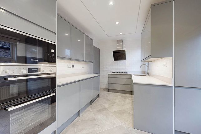 Thumbnail Flat to rent in North View Road, London