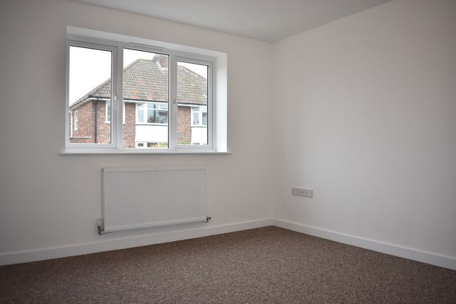 46 Roping Road, Roping Road, Yeovil photo 5
