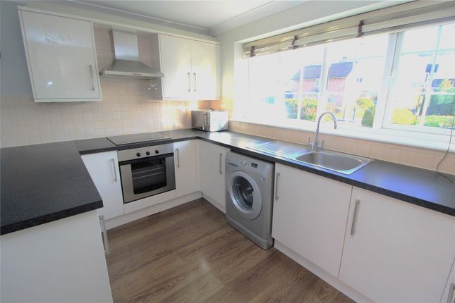 1A, Wingfield Close, Essex photo 2