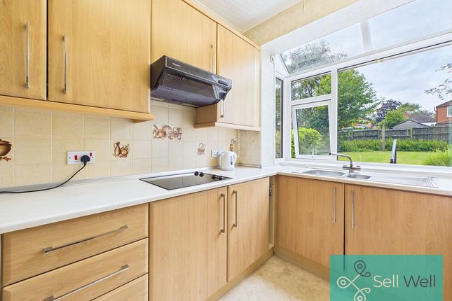 10, Valdene Drive, Manchester photo 4