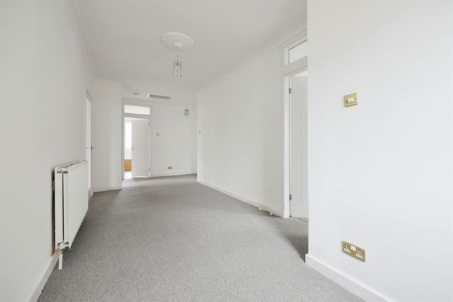 Flat for sale in Barnhill Road, Dumbarton