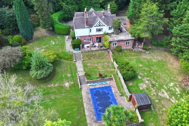 Overghyll,, Little London Road, Heathfield photo 2
