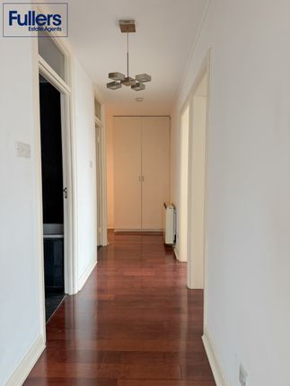4, Station Road, London photo 2