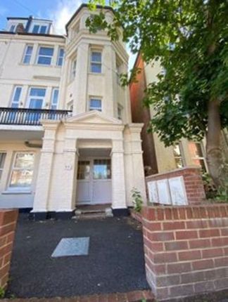 Flat to rent in Norwich Avenue West, Bournemouth