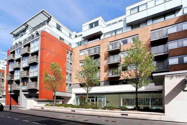 Apartment 209, 31 Cavendish House, Monck Street, London photo 2