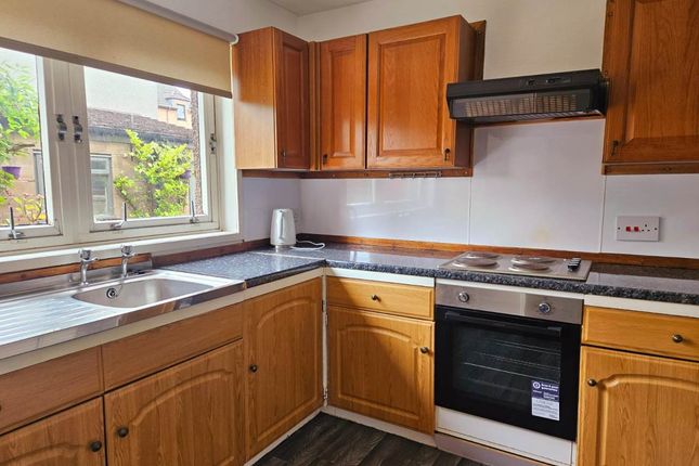 30 Peddie Street, Dundee photo 3