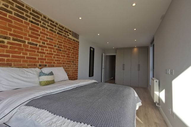 Property to rent in High Road, London