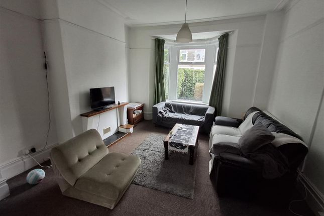 Woodville Road, Cardiff photo 2