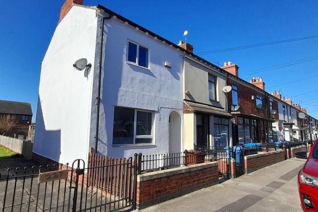 End terrace house to rent in Alliance Avenue, Hull