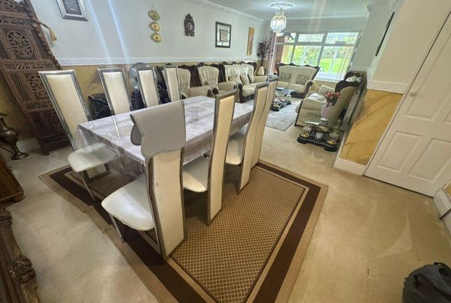 14, Victoria Court, Keighley photo 5
