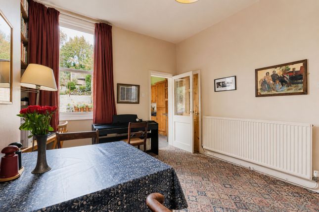 211 Albert Road, Sheffield photo 4