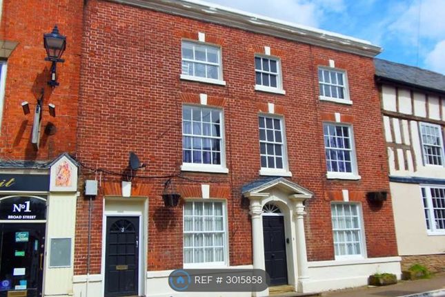 1-bed flat on Bromyard, £500/mo