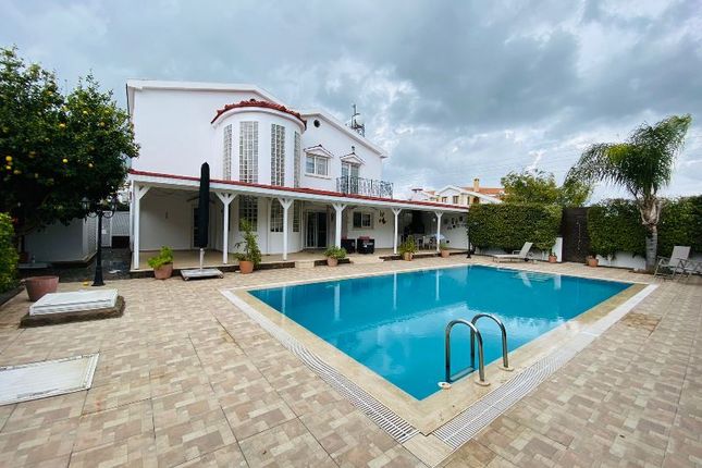 Thumbnail Villa for sale in An Elegant Home, 4 Bed 3 Bath With Turkish Title Deed &amp; A Pool, Iskele, Cyprus