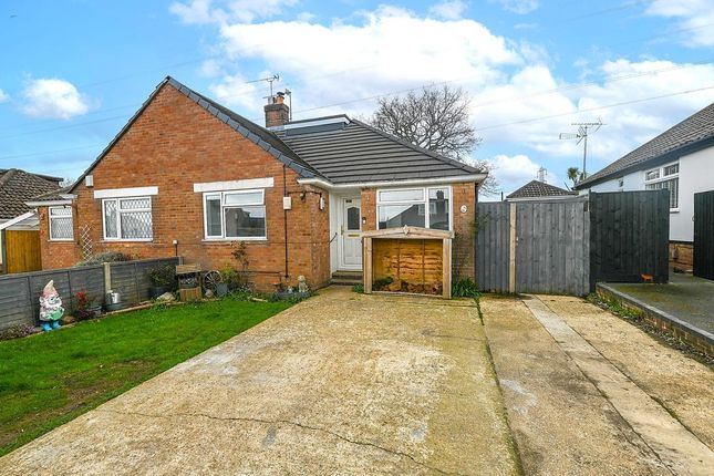 3-bed house on 39, Silverdale Drive, Waterlooville, £325,000