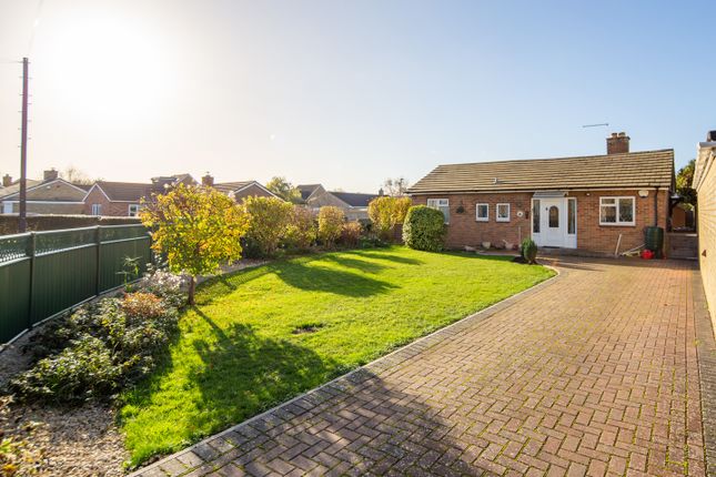 2-bed bungalow on 1, Almond Road, Bicester, £365,000