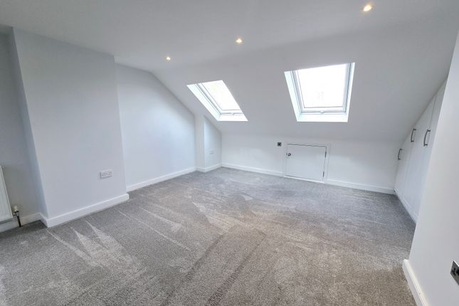 Thumbnail Terraced house to rent in Kimberley Gardens, London