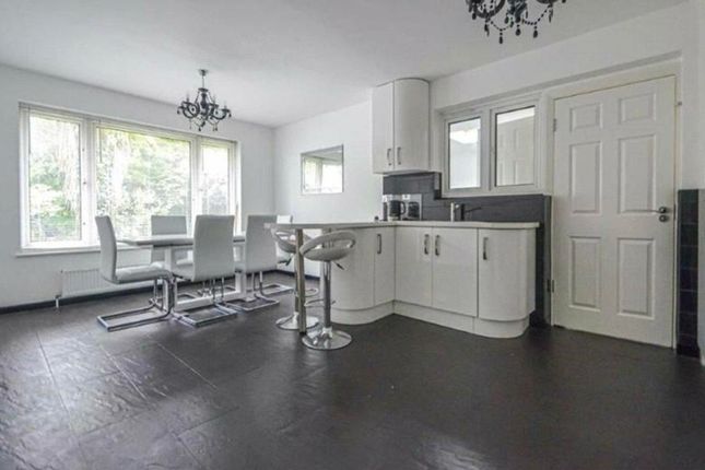 5 Marcus Gardens, Southend-On-Sea photo 5