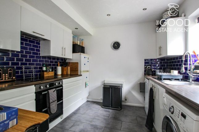 60, Blackbird Road, Beck Row photo 2