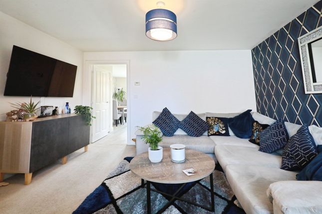 67, Spitfire Road, Southam photo 3
