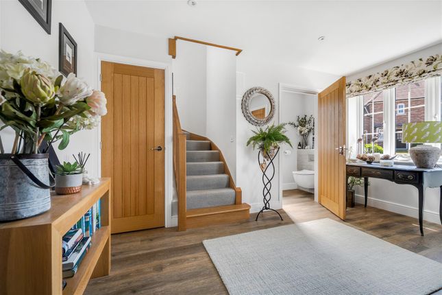 6, Shepherds Walk, Dorchester photo 2