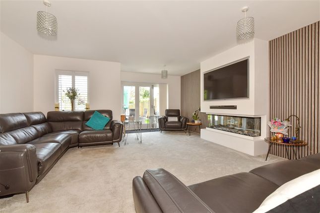 Wheel Mews Westwell, Ashford photo 5