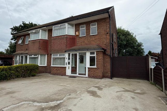9, Lanark Avenue, Manchester photo 2