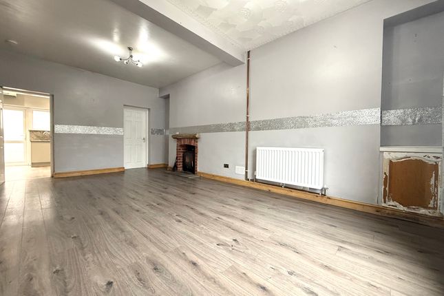 31 Bronallt Terrace, Aberdare photo 2
