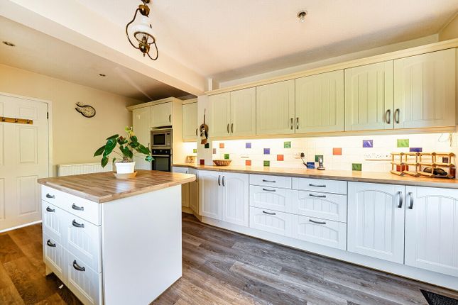 Merryfield Way, Storrington photo 2