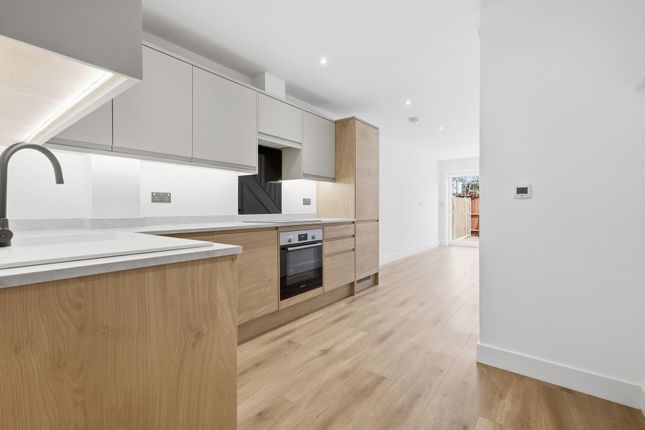 7 Foundry Terrace Cooks Way, Hitchin photo 2