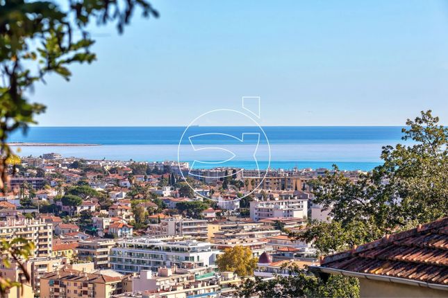 Town house for sale in 06800, Cagnes-Sur-Mer, France