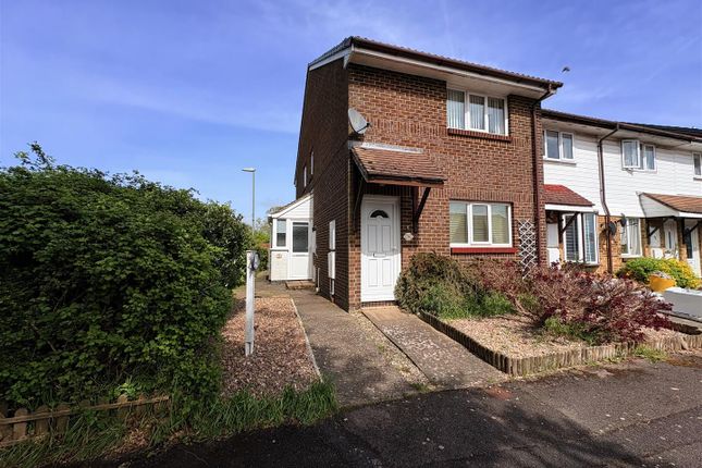 1-bed flat on 19, Cromarty Close, Fareham, £175,000