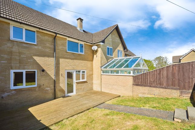 3-bed terraced on 48, Hillrise Avenue, Ryde, £230,000